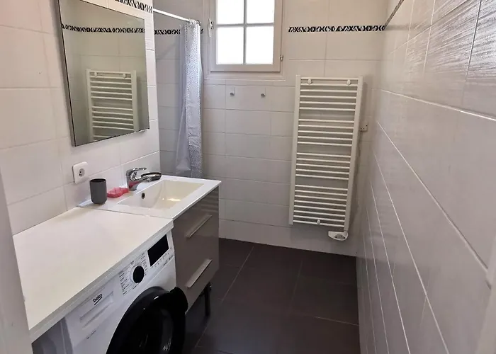 La Petite Dune 800m De La *